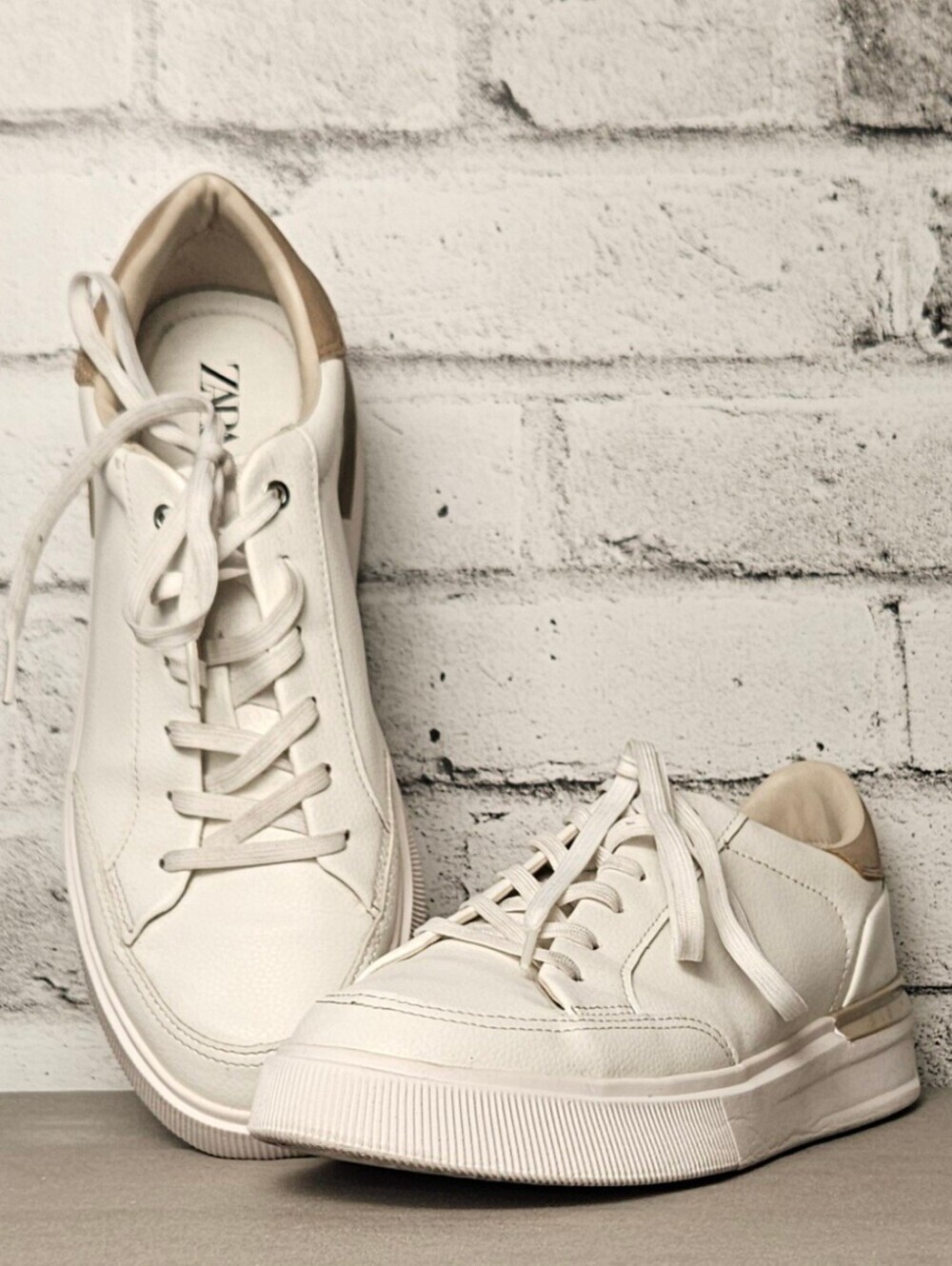 Zara White Minimalist Low Top Sneakers Men’s EU 43 Casual Shoes